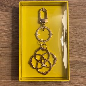 New Kendra Scott Gold Dira Medallion Keychain